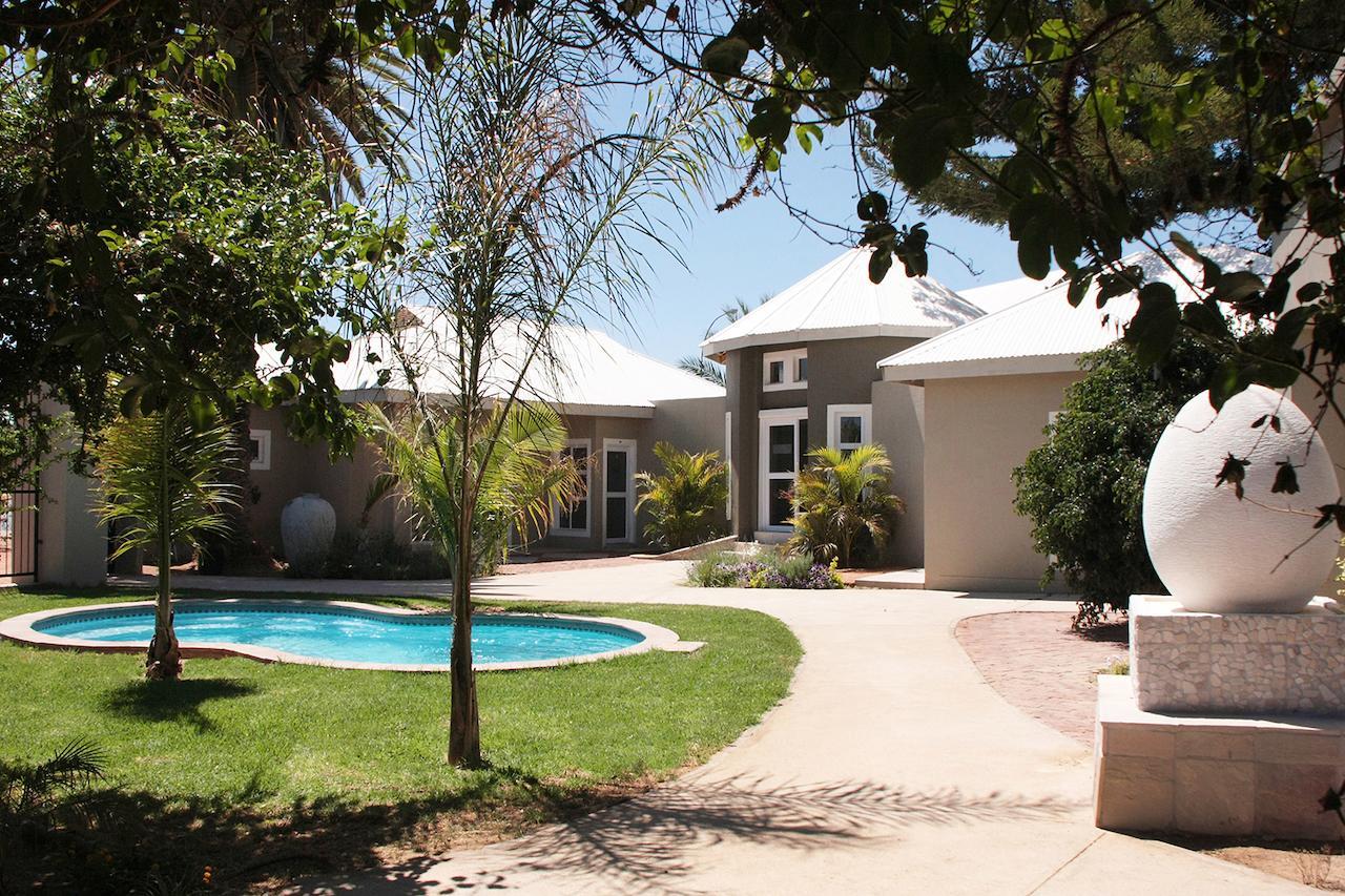 Village Boutique Hotel Otjiwarongo Exterior foto
